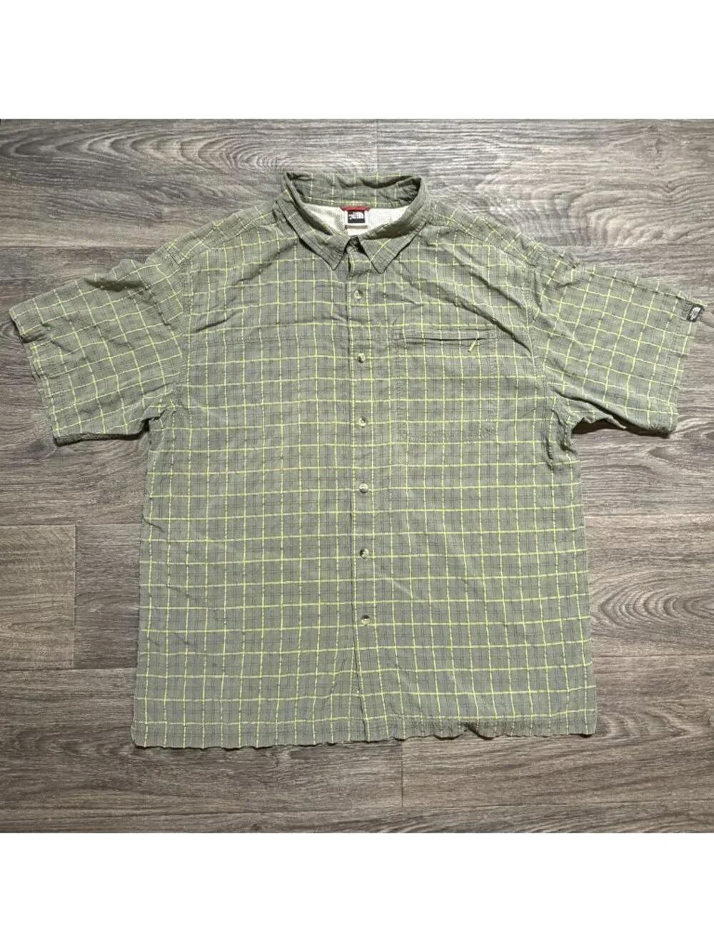 The North Face Mens XL Plaid Button Up Shirt Short Sleeve Khaki Yellow Checkered